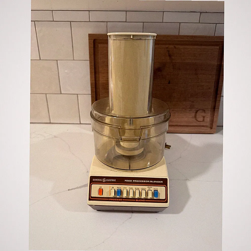 Vintage General Electric GE Food Processor Blender Combo Cream Brown Retro
