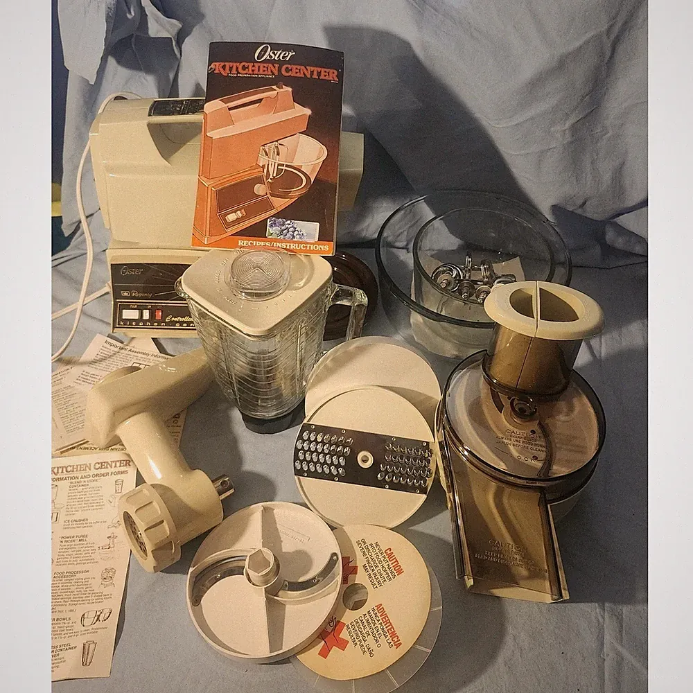 Vintage Oster Kitchen Center Regency Almond Mixer Blender Food Processor Grinder