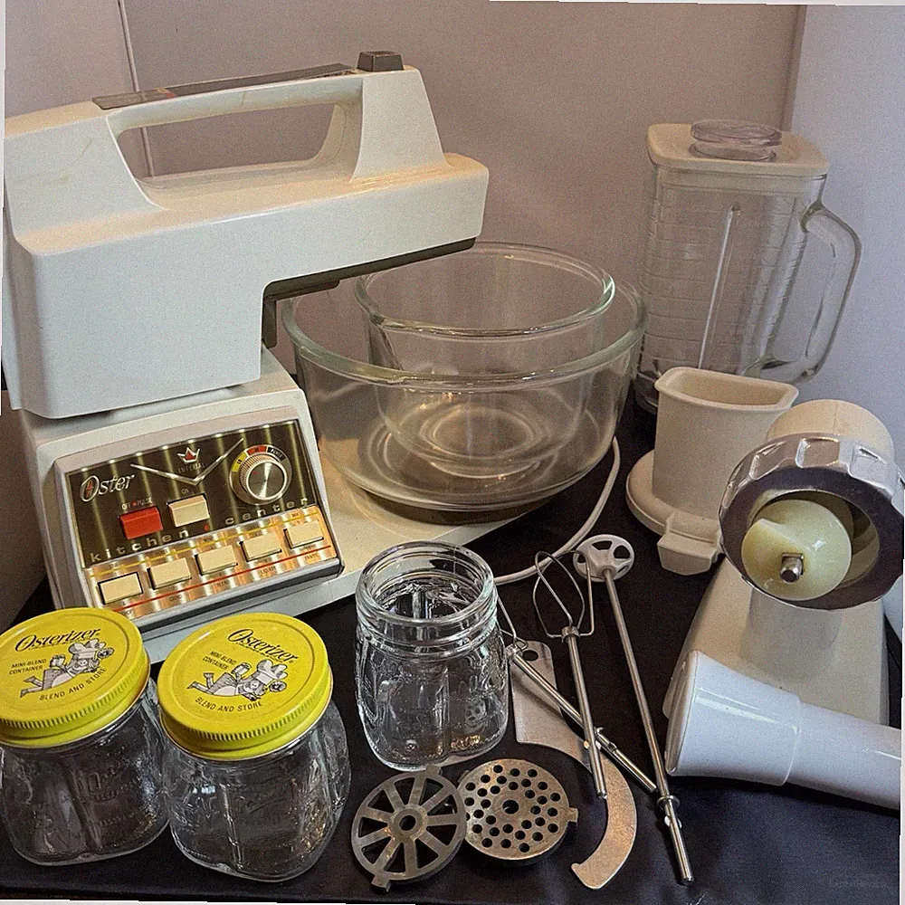 Vintage OSTER Regency Kitchen Center stand mixer, blender, food processor WORKS