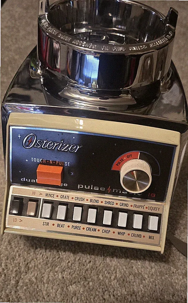 Vintage Osterizer 16 Speed Chrome Blender Food Processor Attachment 861-66K LN