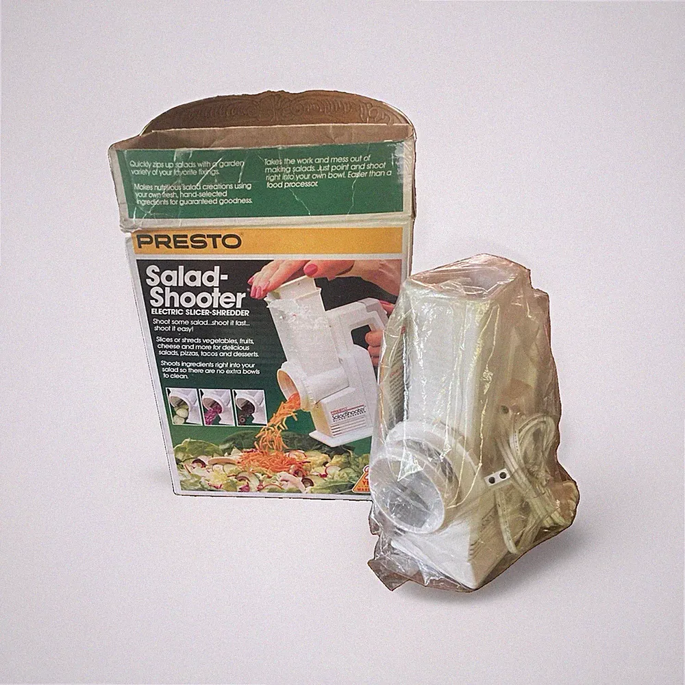 Vintage PRESTO 02910 Salad Shooter Electric Slicer Shredder TESTED and WORKs