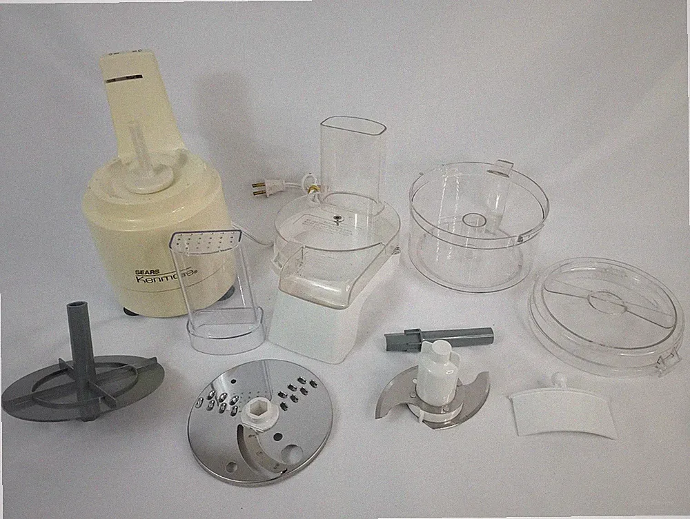 Vintage Sears Roebuck Kenmore 10 Piece Food Processor Model 400.693200 USA made
