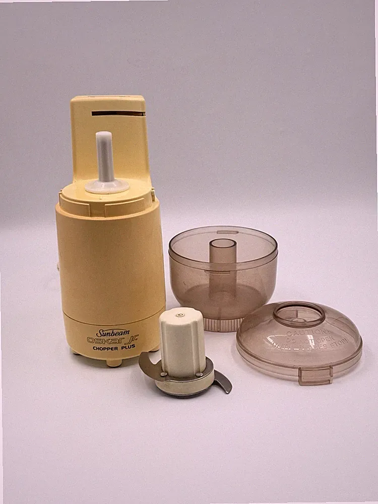 Vintage Sunbeam Oskar Jr. Chopper Plus Yellow Mini Food Processor 14131 Working!
