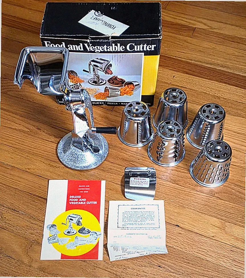 Vintage Townecraft Vegetable Cutter Food Processor Slicer 5 Cones & Original Box