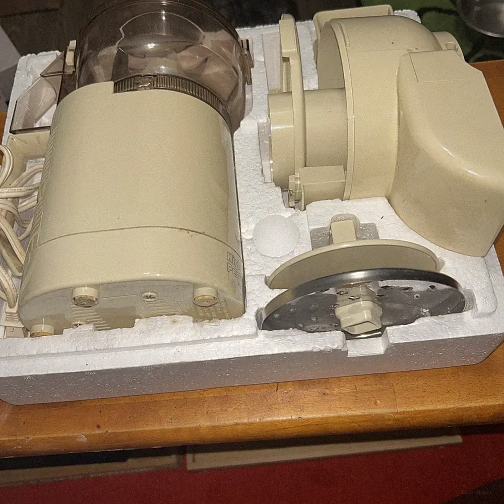 Vintage West Bend Food Processor 6500 Chopper Slicer High Performance 500W
