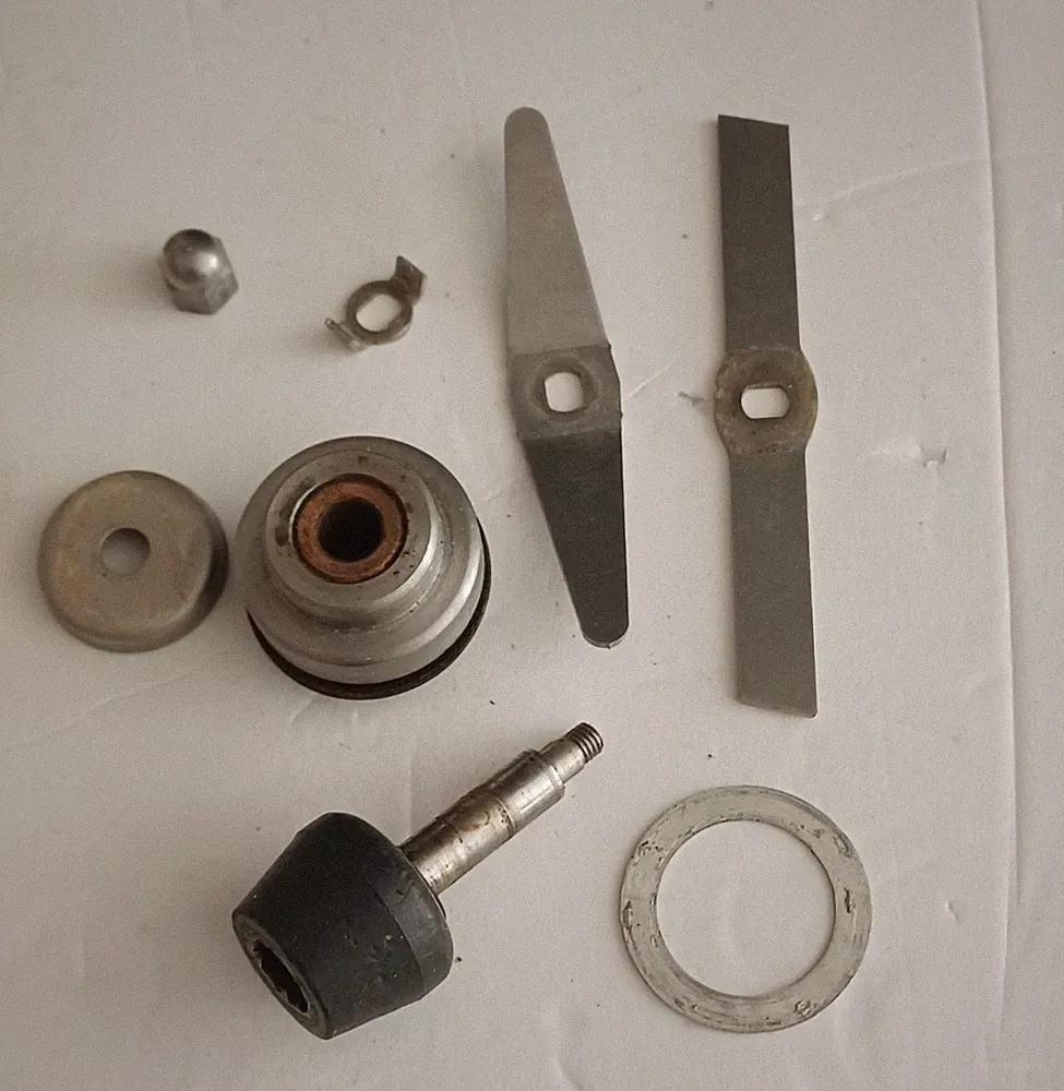 VITAMIX 2200, 3600 BLADE & BEARING SERVICE