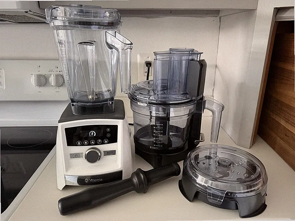 Vitamix Ascent A3500 VM0185 Blender & 12-Cup Food Processor Combo Bundle