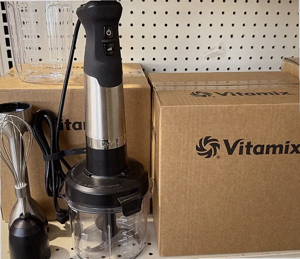 Vitamix Immersion 5 Speed Blender Model VM0219- 4 Piece Bundle