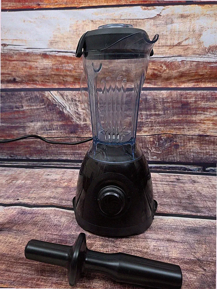 Vitamix One 32oz Variable Speed Professional Blender Model VM0217 Black Tested