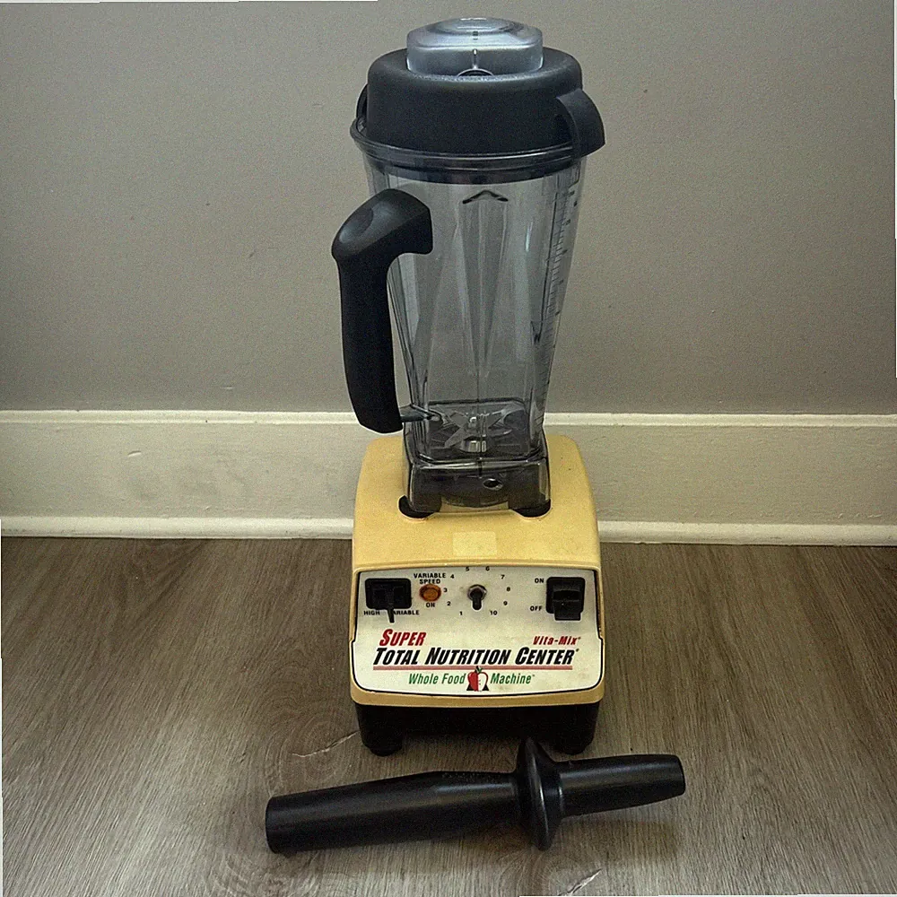 Vitamix Super Total Nutrition Center Whole Food Machine Blender VM-0103 Tested