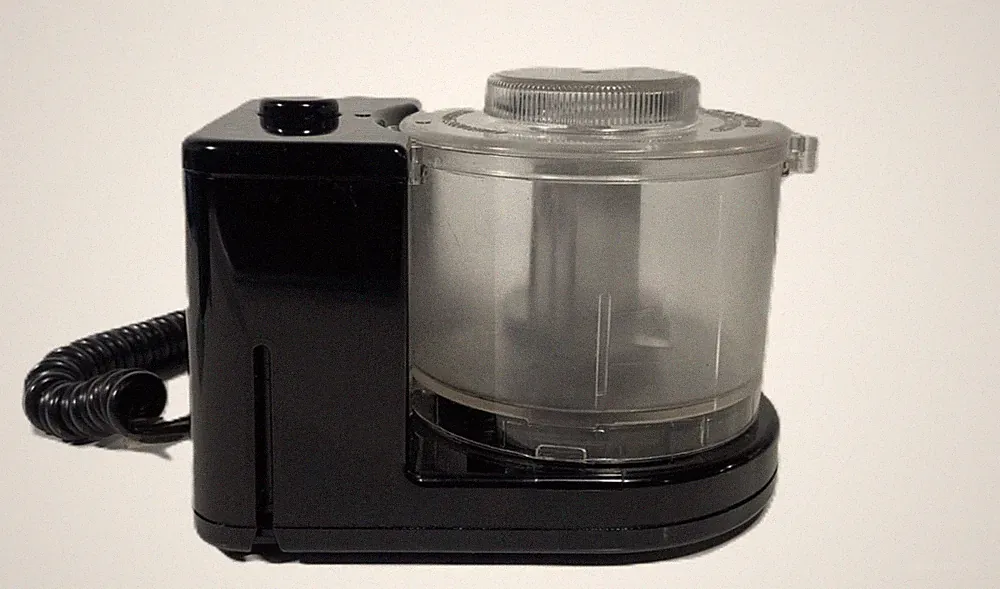 VTG Black & Decker Electric Mini Handy Chopper+Mincer/Food Processor w/Mount