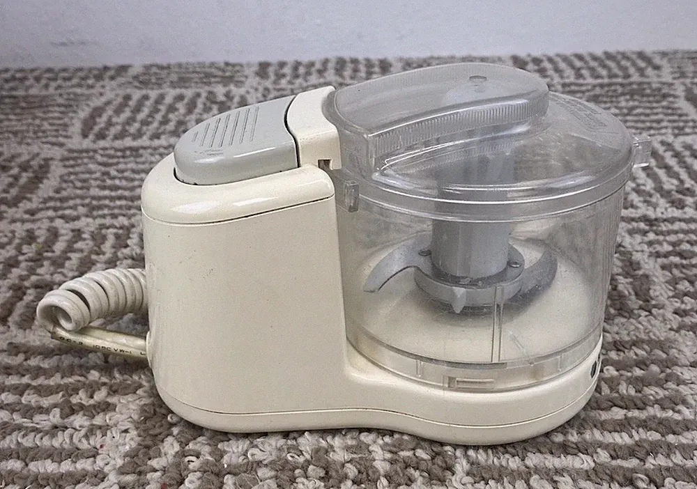 Vtg Black & Decker Handy Chopper Mincer HC20 Small Mini Food Processor TESTED
