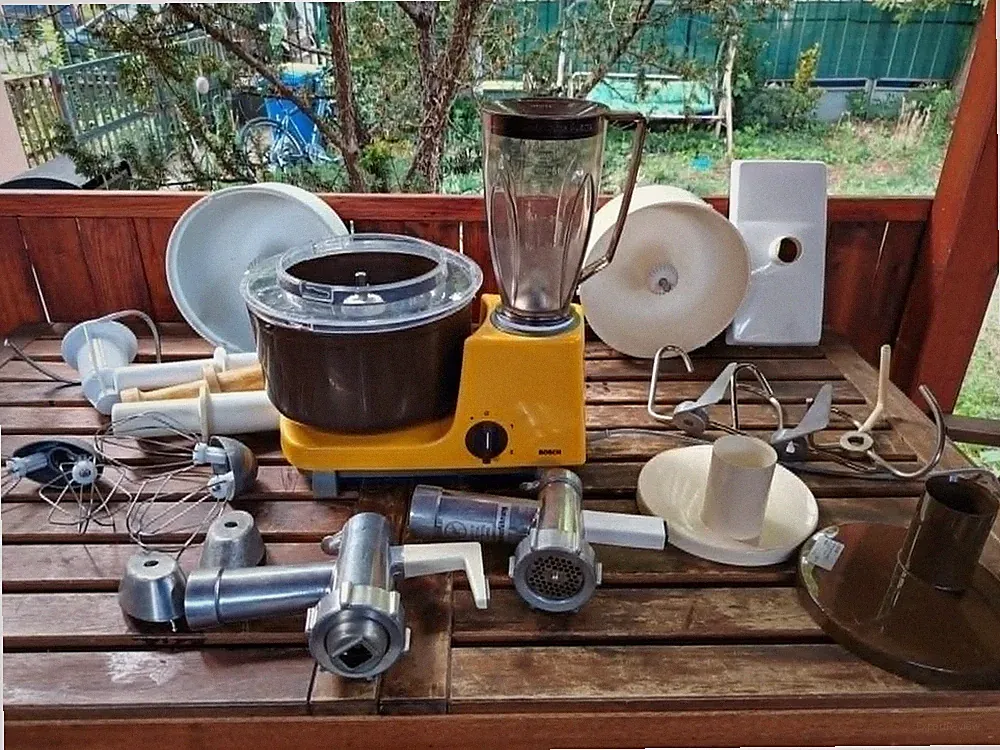 VTG Bosch UM 3 German kitchen food processor with tonnes of accessories
