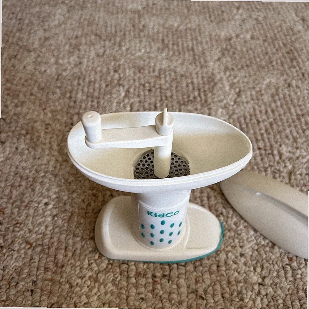 Vtg KidCo Baby Fresh Food Manual Masher Grinder Mill Portable Healthy Infant Yum