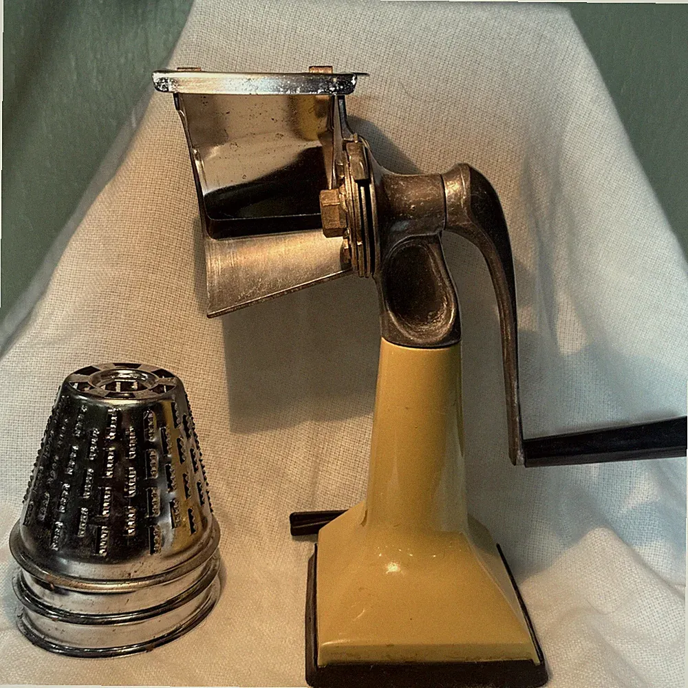 VTG Manual Food Grinder, Shredder, Slicer by Rival -w/ Suction Mount & 3 Cones