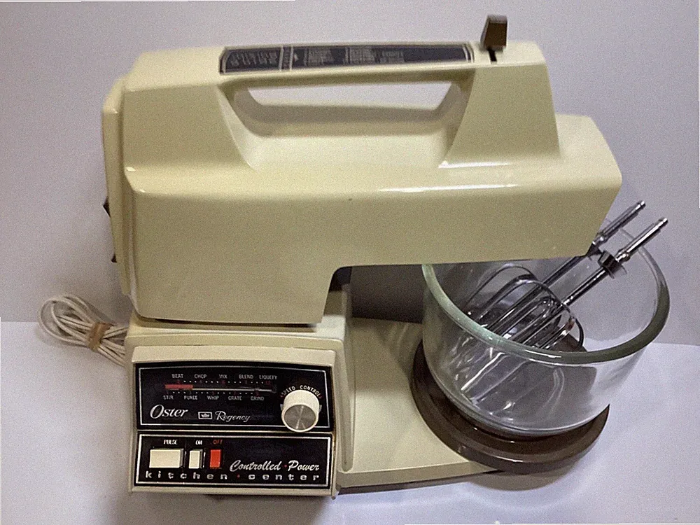 Vtg Oster Regency Kitchen Center 10 Speed Mixer Blender Processor Gold see photo