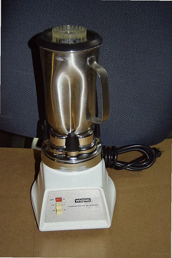 Waring 7011HS Commercial Food Blender, 32 Oz, Extra Heavy Duty Motor **WORKS**