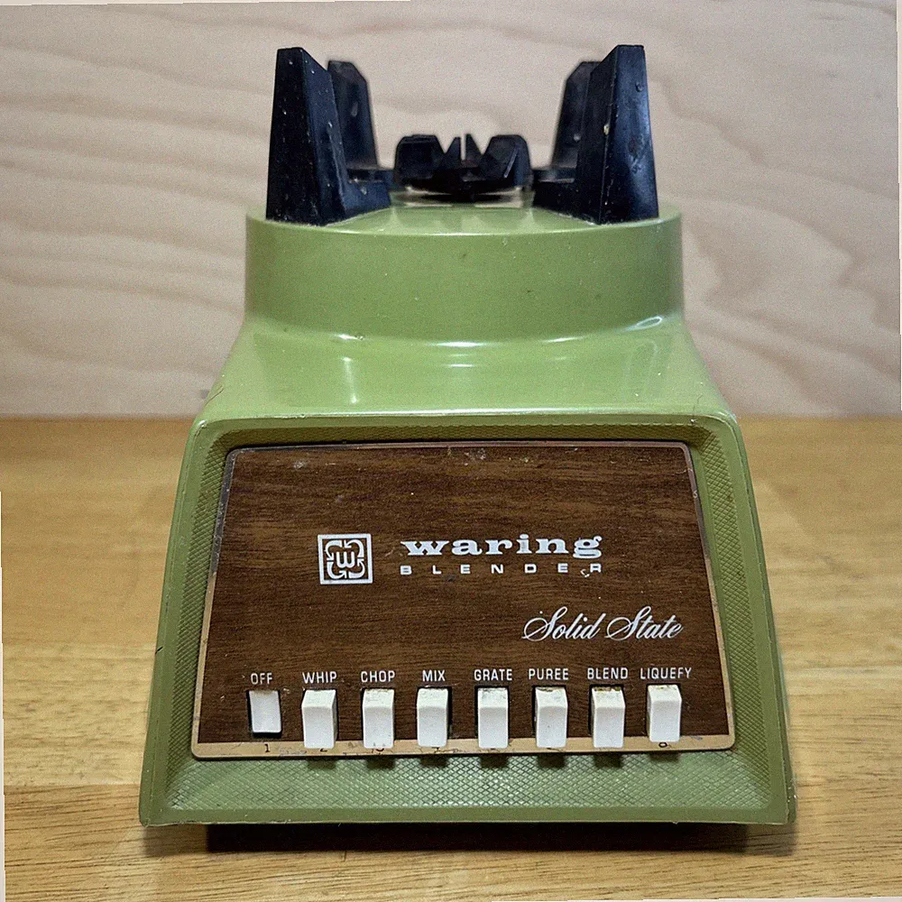 Waring Blender 1174 Solid State Food Processor Chopper CCW-8 Motor Base ONLY