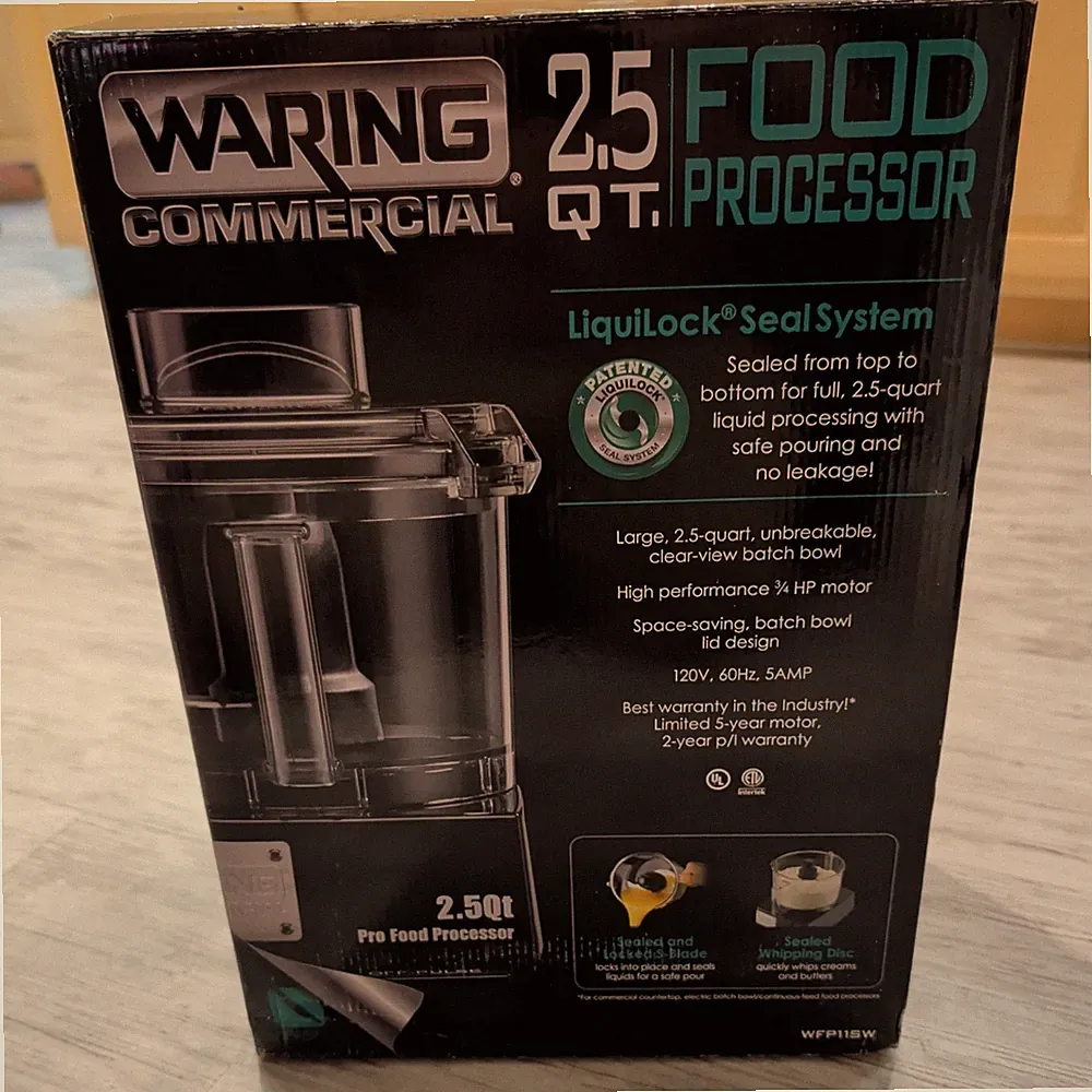 Waring Commercial 2.5 Qt Food Processor LiquiLock Seal System Open Never Used!