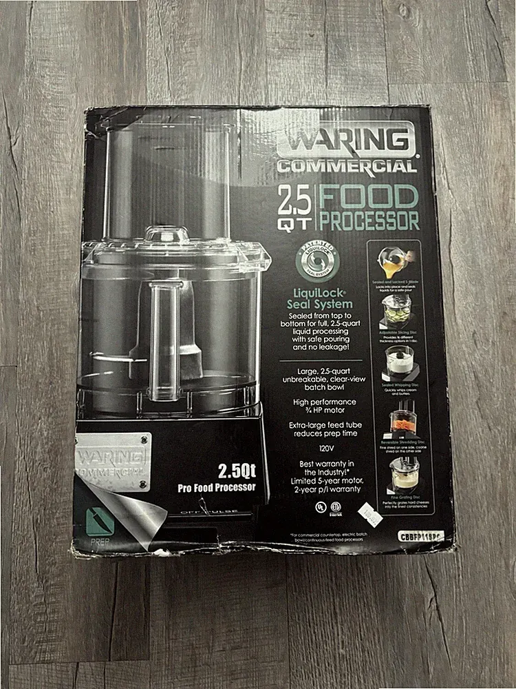 Waring Commercial WFP11S 2.5 Quart Food Processor, 3/4 HP Motor, Extra Large