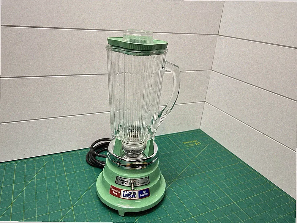 Waring Pro Green Blender 2 Speed Retro Style PBB212 Model WF211211 USA Made