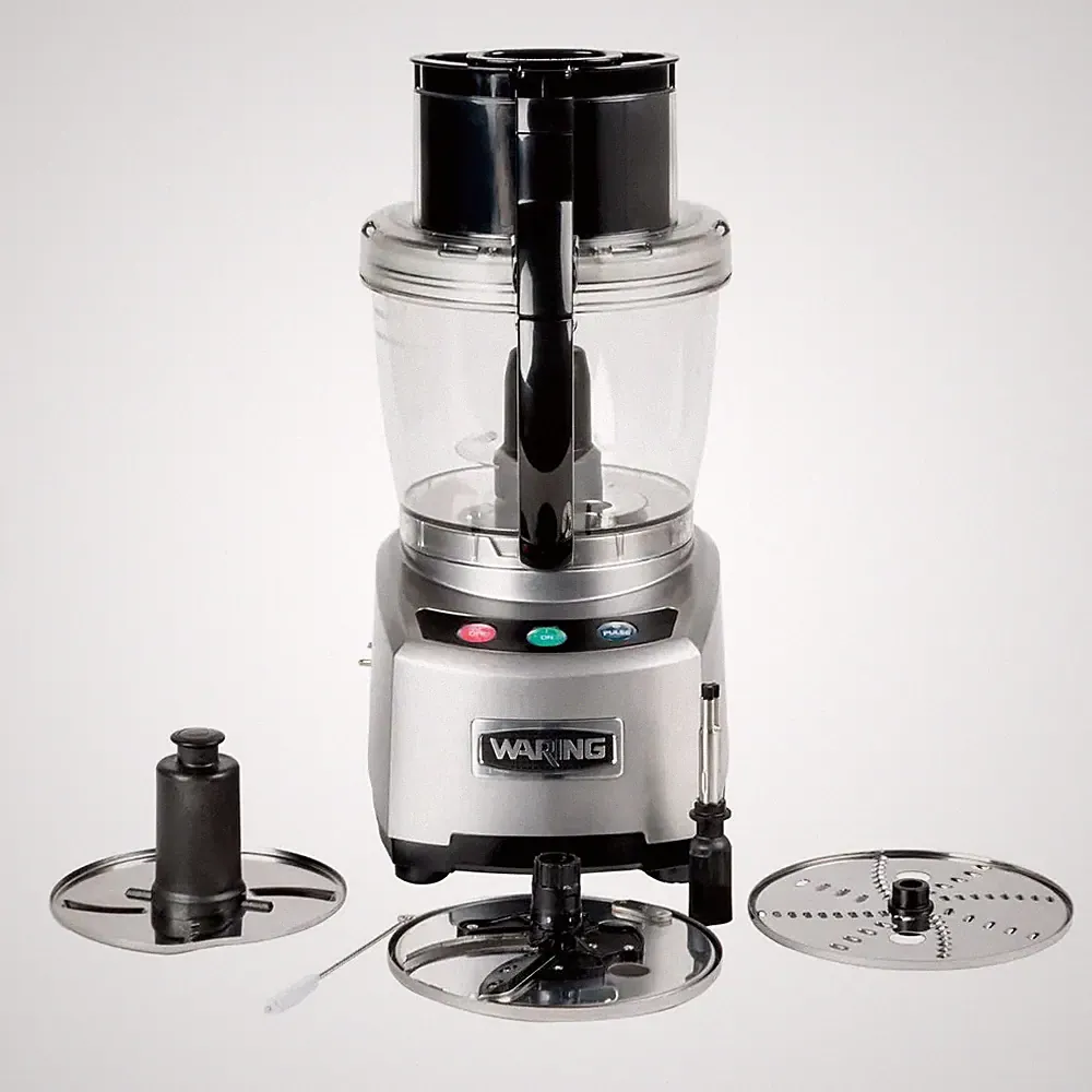 Waring WFP16S 4 Quart Commercial 2 HP Food Processor w/ 4 Attachments