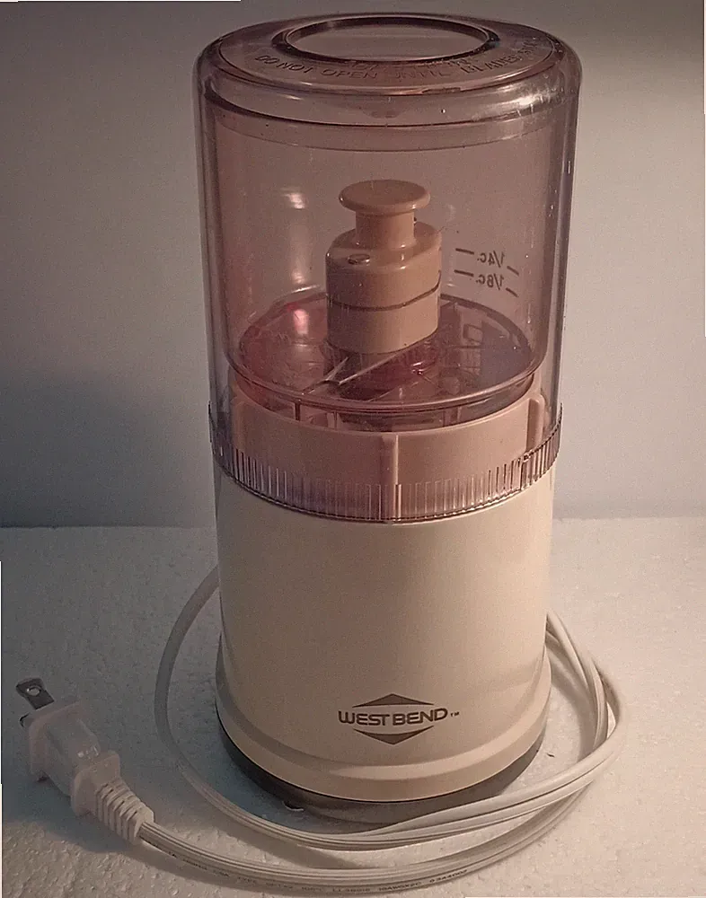 West Bend Food Processor Chopper #6501-1 High Performance Vintage Works Great