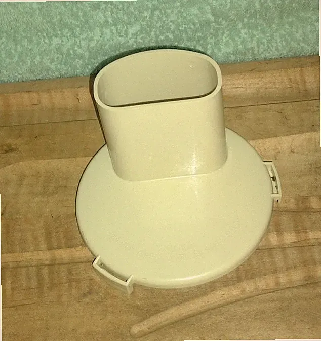 West Bend High Performance 6500 Food Processor Chute Lid Replacement Part