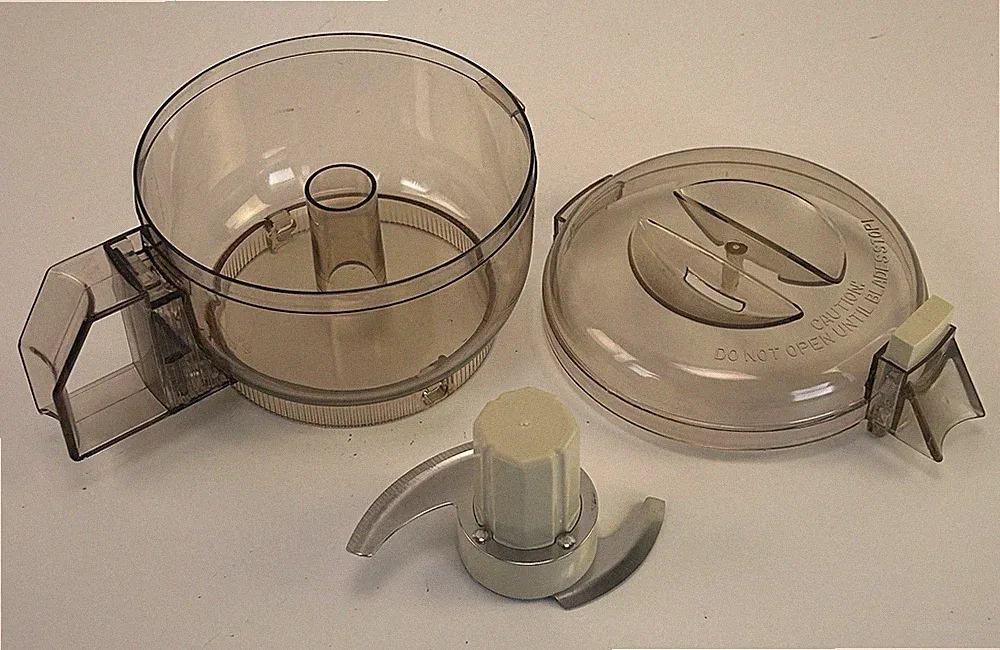 West Bend High Performance Food Processor 6500 OEM Parts - BOWL LID & BLADE ONLY