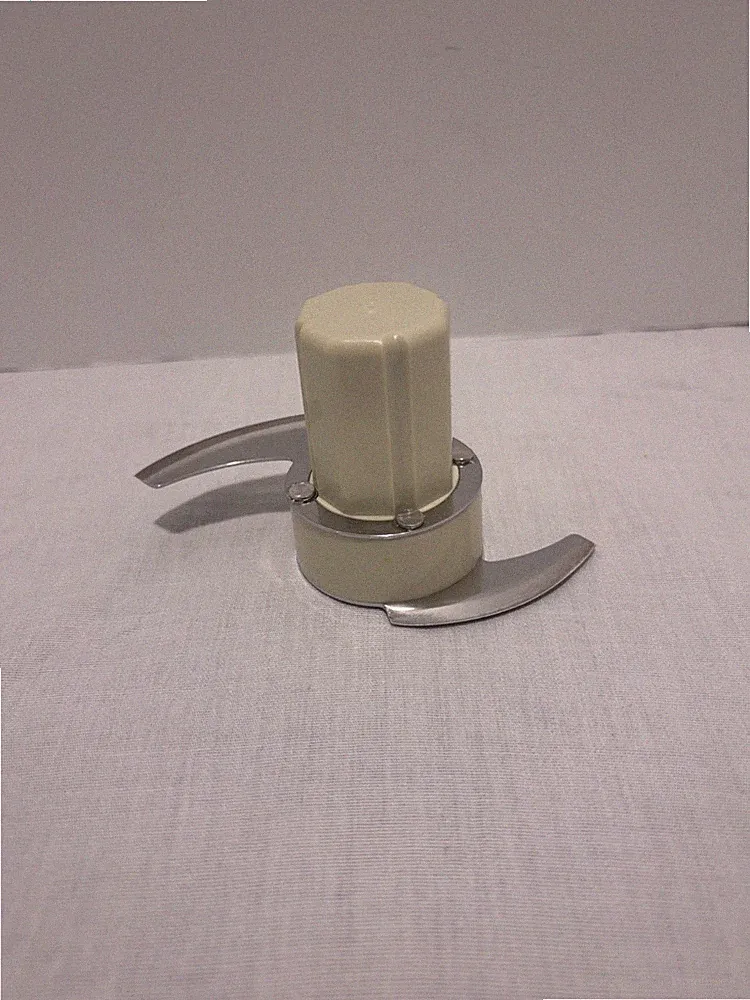 West Bend High Performance Food Processor 6500 REPLACEMENT CHOPPING BLADE