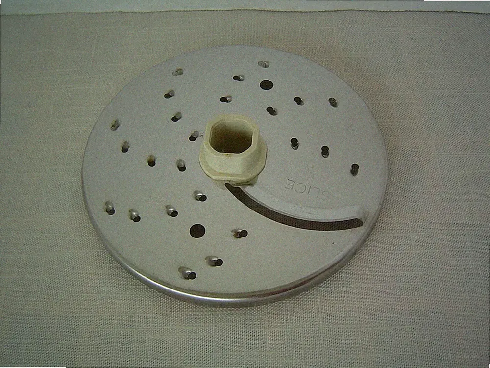 West Bend High Performance Food Processor 6500 REPLACEMENT SLICER SHREDDER DISC