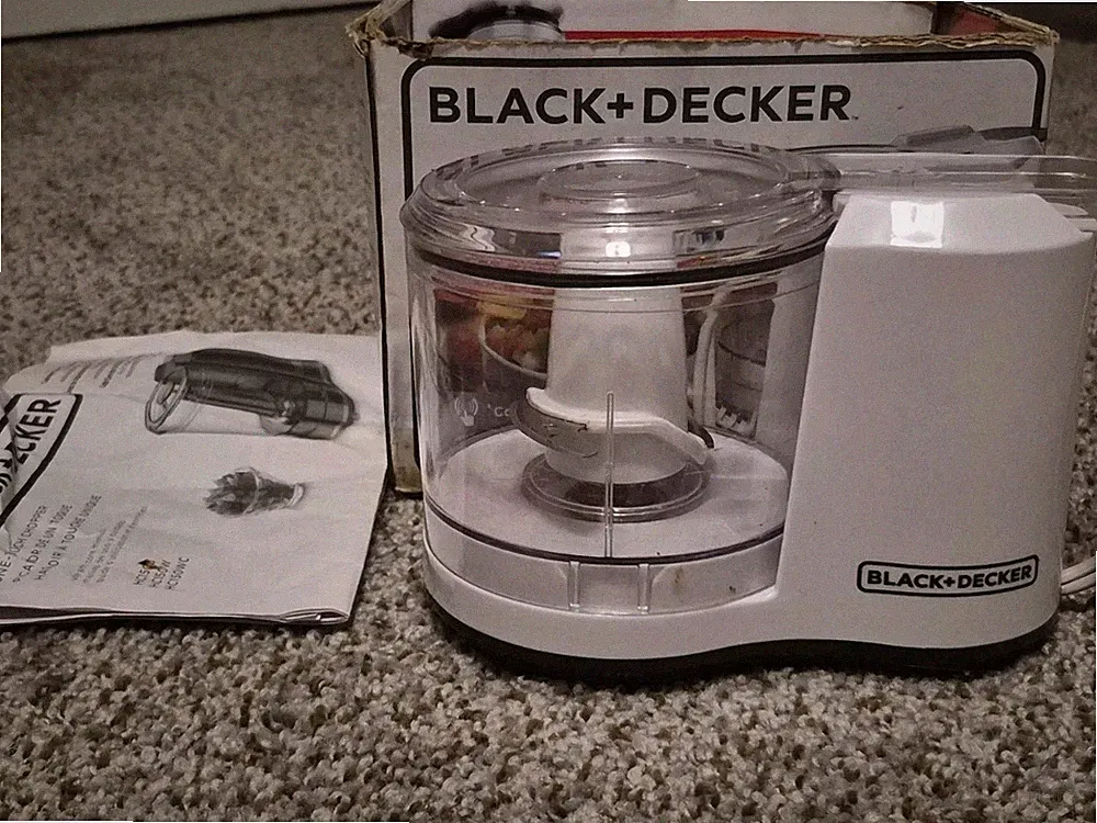 White BLACK+DECKER One-Touch Chopper 1.5 Cup Capacity Food Processor HC150