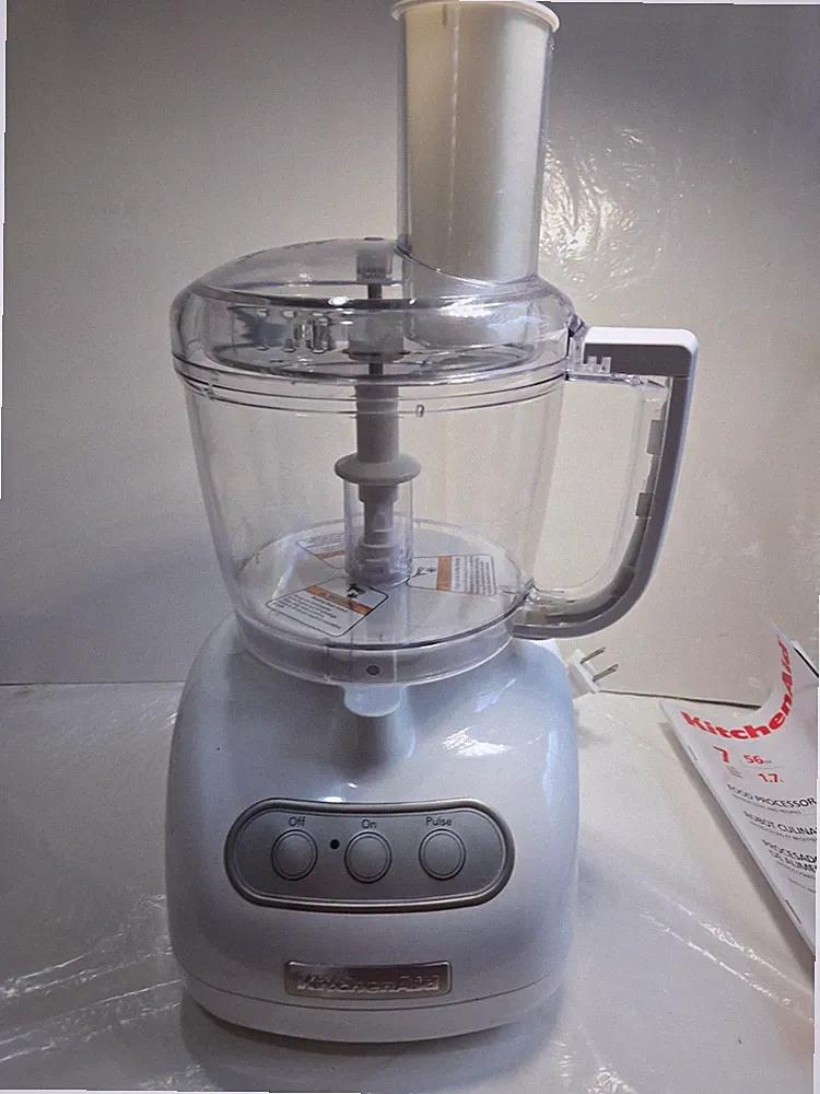 White Kitchen Aid Household Food Processor- Model KFP715WH2